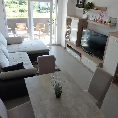 Apartment Jere With Private Parking Zadar Exterior photo